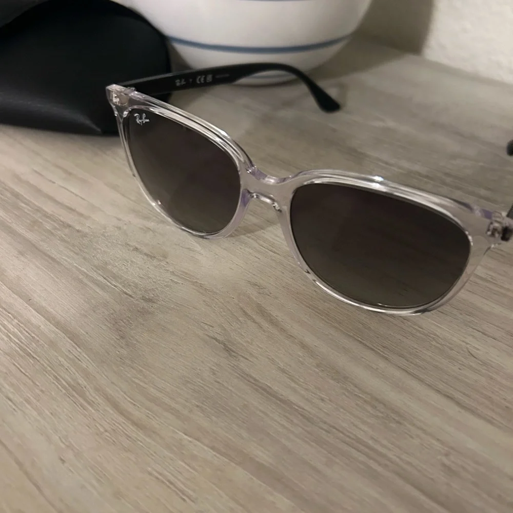 Raybans - Picture 5 of 5
